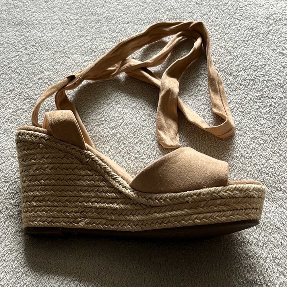 Elegant Tan Wedge